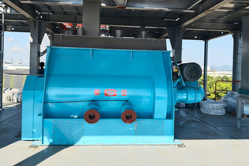 Dry motar mixer