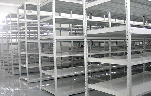 Boltless shelving