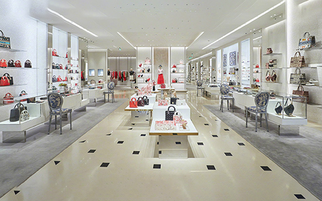 Dingfu stainless steel decoration engineering manufacturer introduces the role of bag display racks