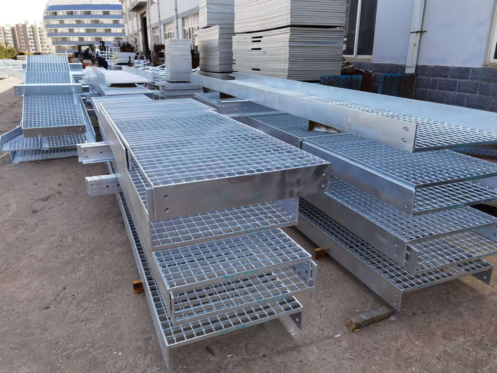 Steel Gallery