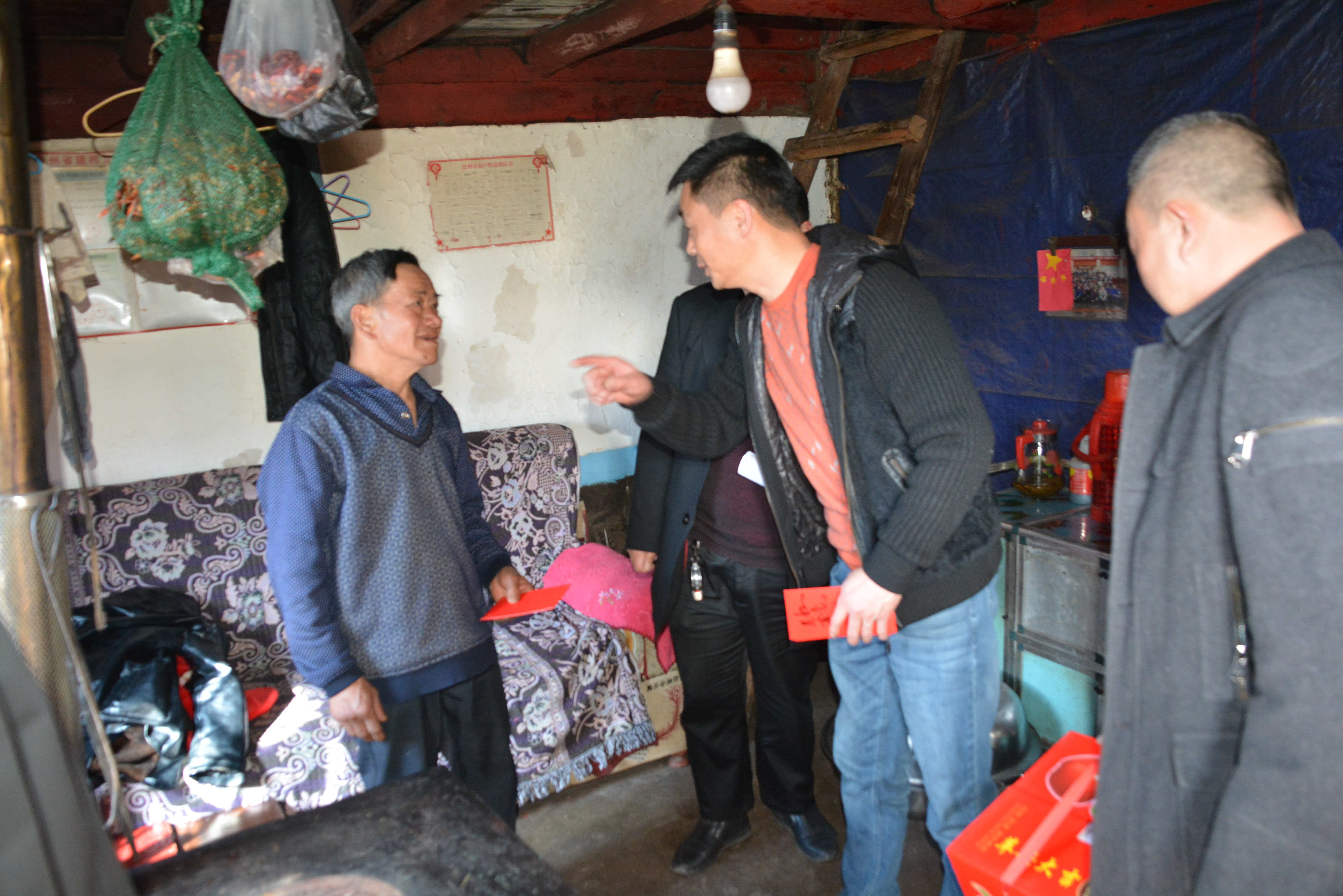 Zisenyuan Group conducts Spring Festival condolence activities for the company