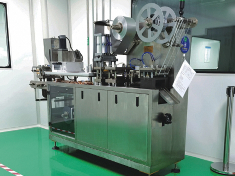 Blister packaging machine