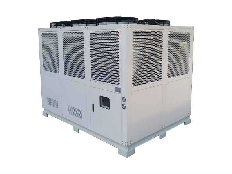 How to lower the exhaust temperature of an industrial chiller? Just keep these points in mind