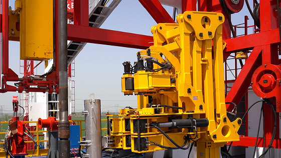 Drilling automation equipment