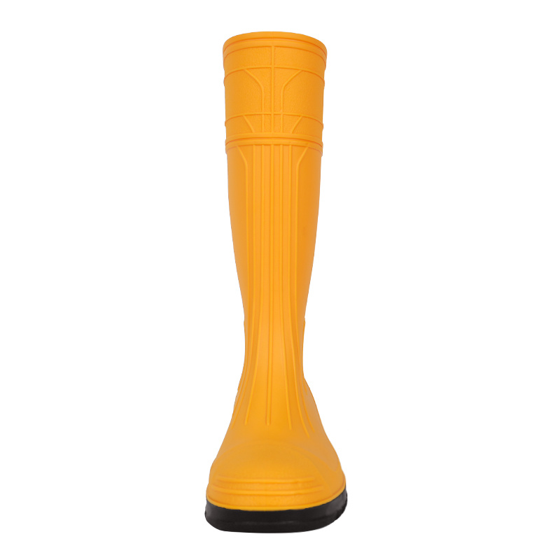 813 yellow uppers and black soles rain boots