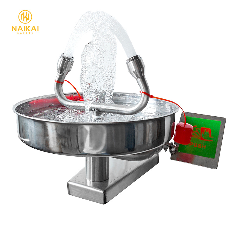Eye wash station