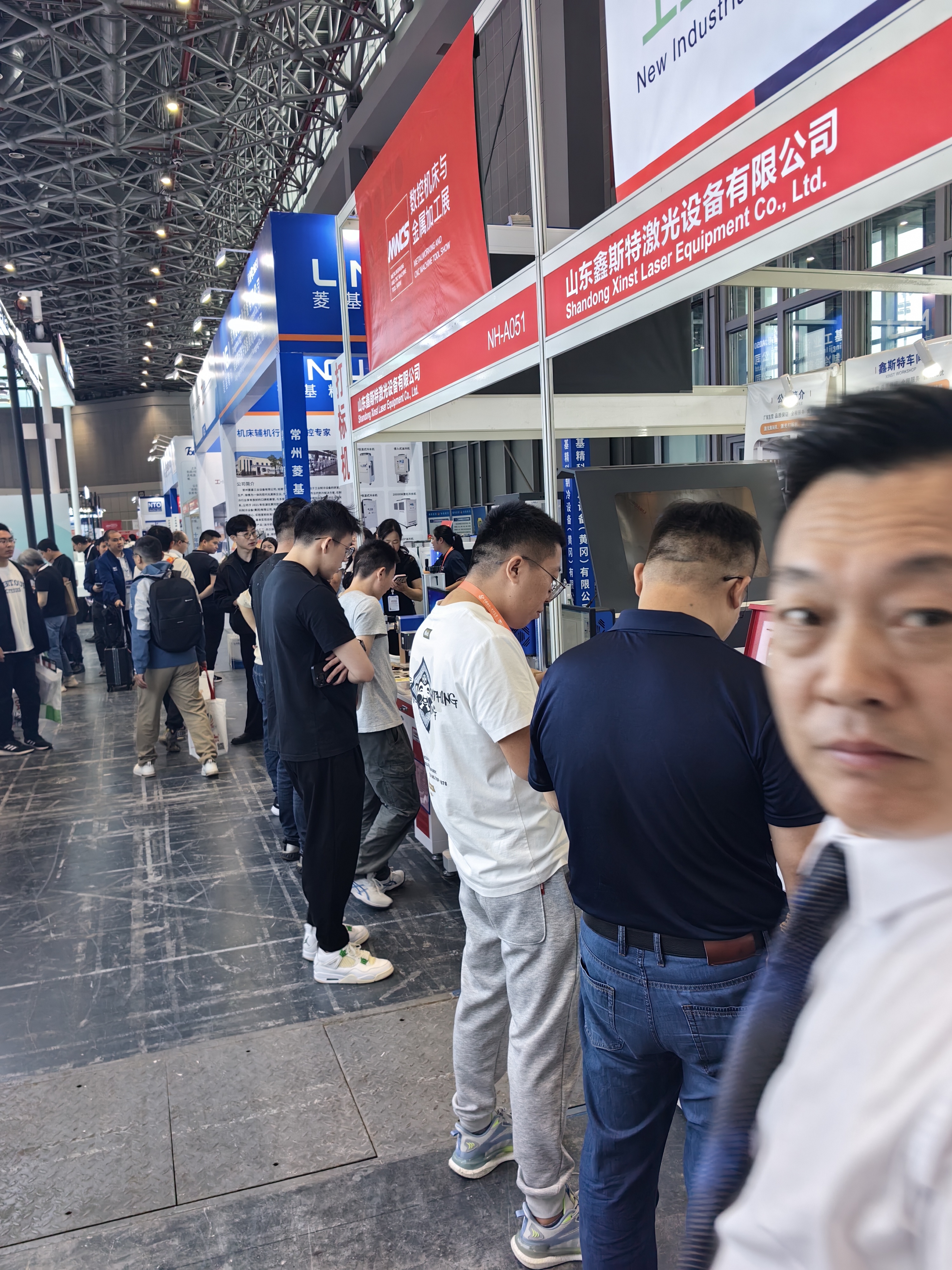Xinst Laser joined the 24th China International Industry Fair in Shanghai