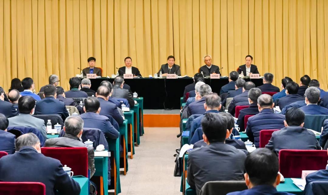 120GW！2021年我國風電、光伏 合計新增裝機目標大增！