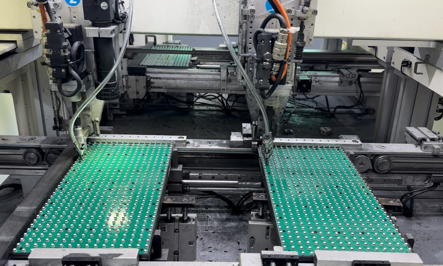 Screw Driver Machines for Module Base