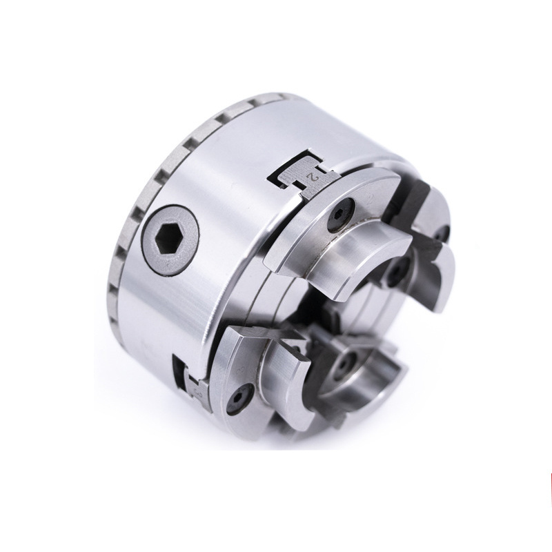 What is a 4 jaw lathe chuck?