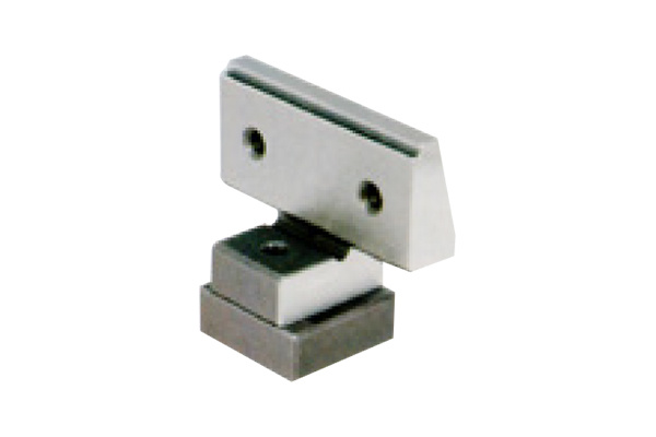 STEP MOVEABLE JAW