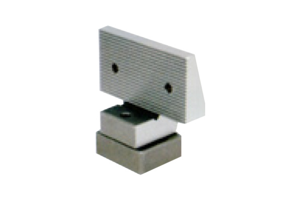 SERRATED MOVEABLE JAW