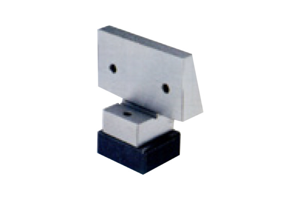 MOVEABLE JAW