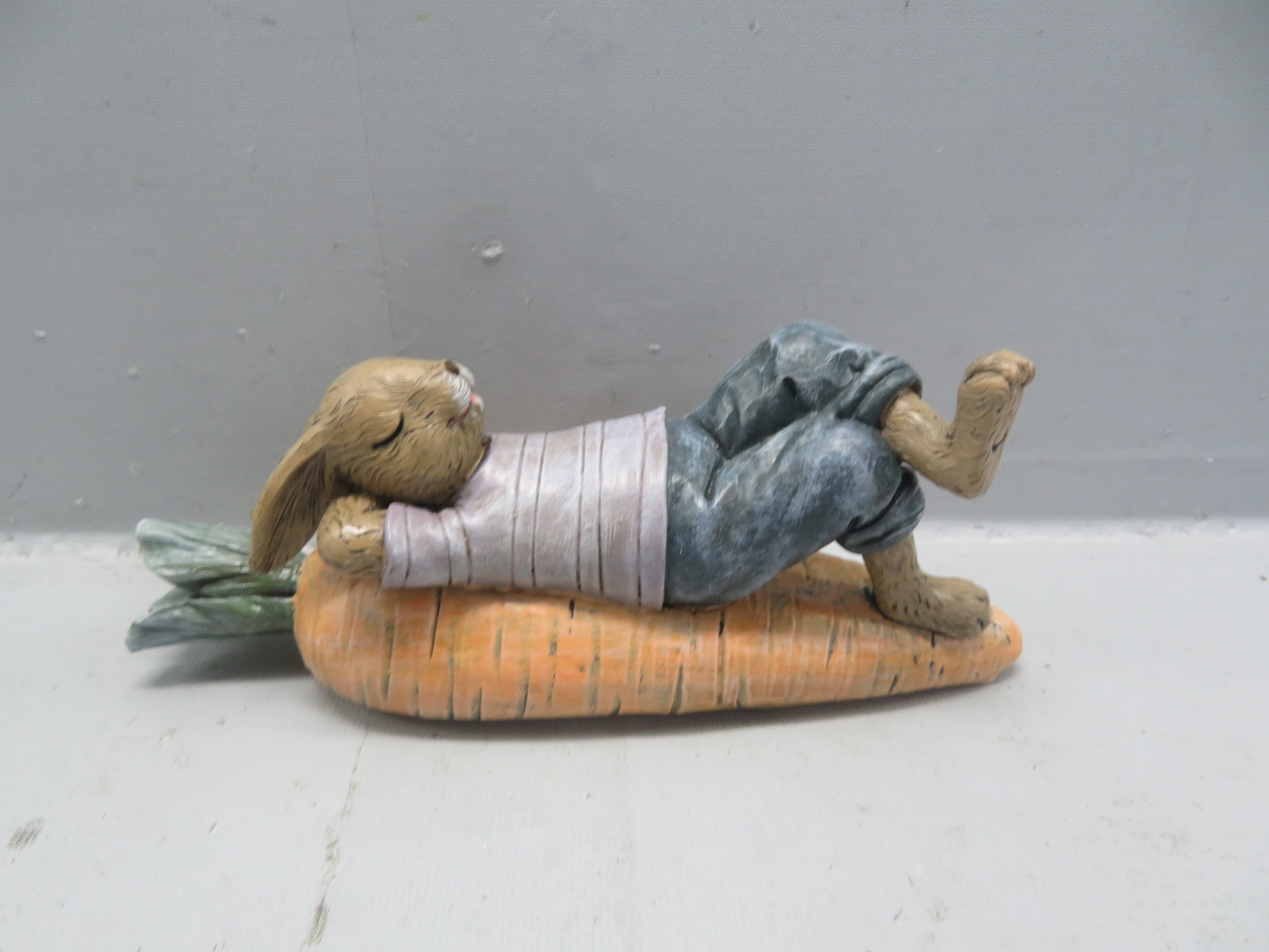 Handmade resin crafts, lighting up home life