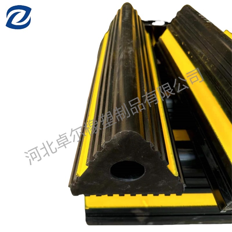 Rubber wheel block