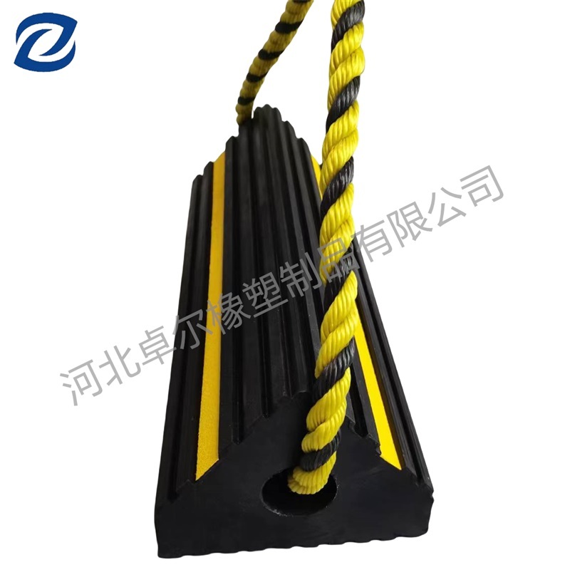 Rubber wheel block
