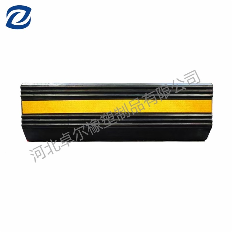 Rubber wheel block