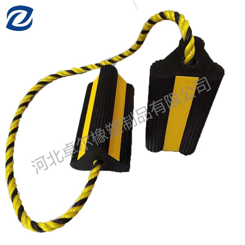 Rubber wheel chock