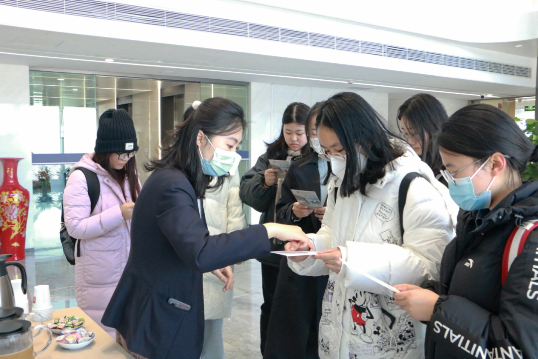 宪法宣传周｜“宪”在众成 与法同行 众成清泰济南所举办主题开放日活动