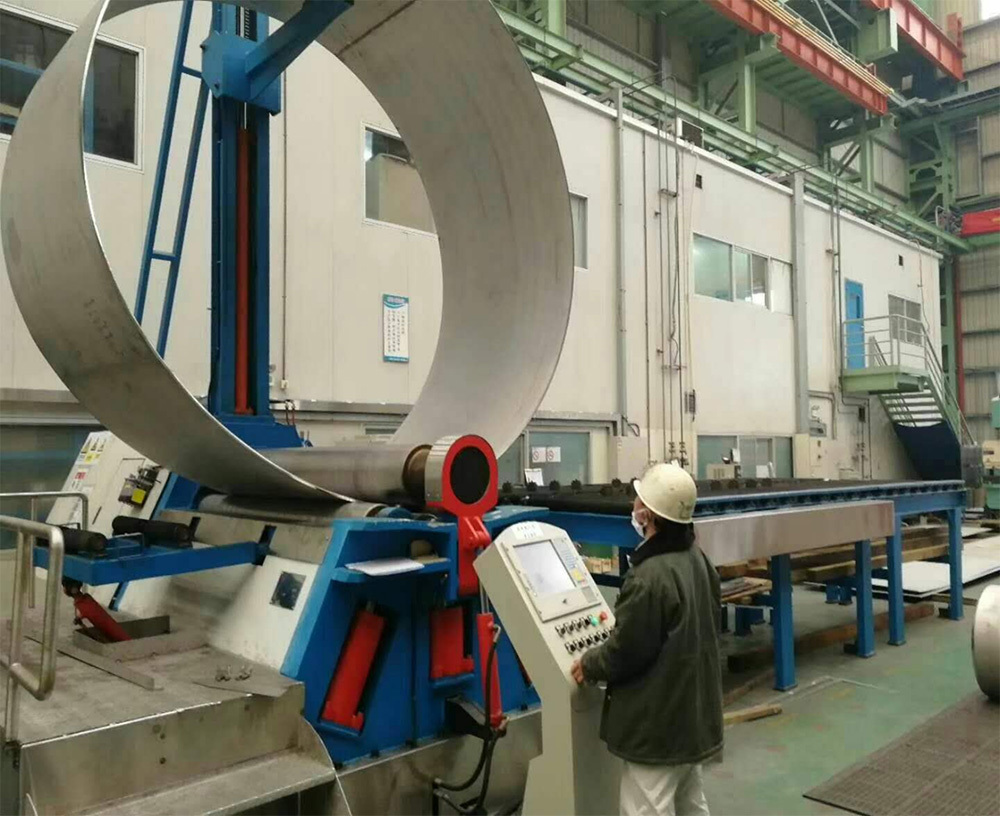 全自動液壓卷板機(jī)
