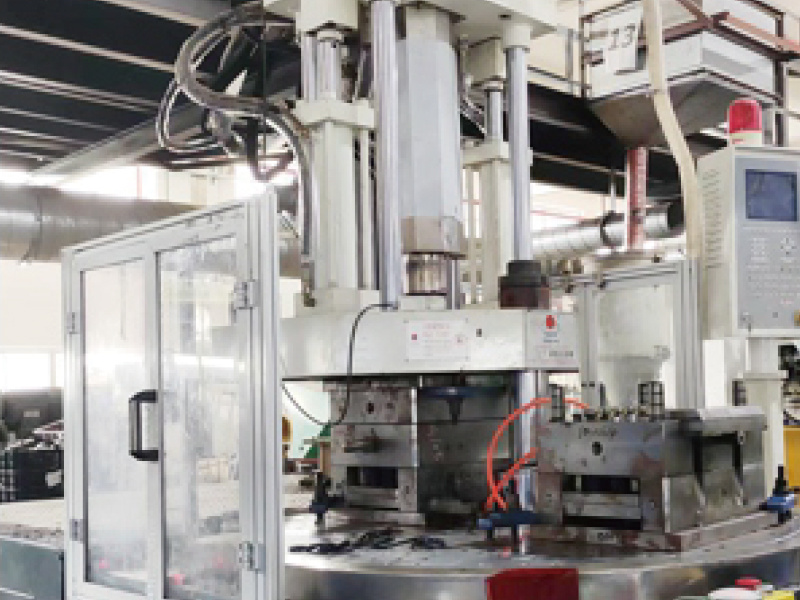 Disc Vertical Injection Molding Machine Disc Vertical Injection Molding Machine