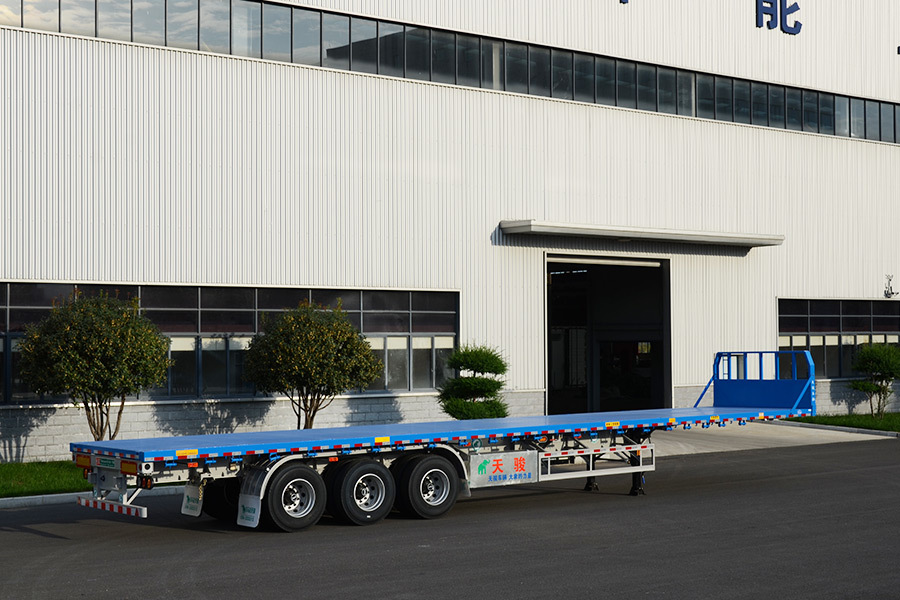 3-Axle Flatbed Semi Trailer
