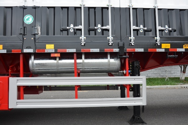Van stake semi trailer tank Van stake semi trailer tank