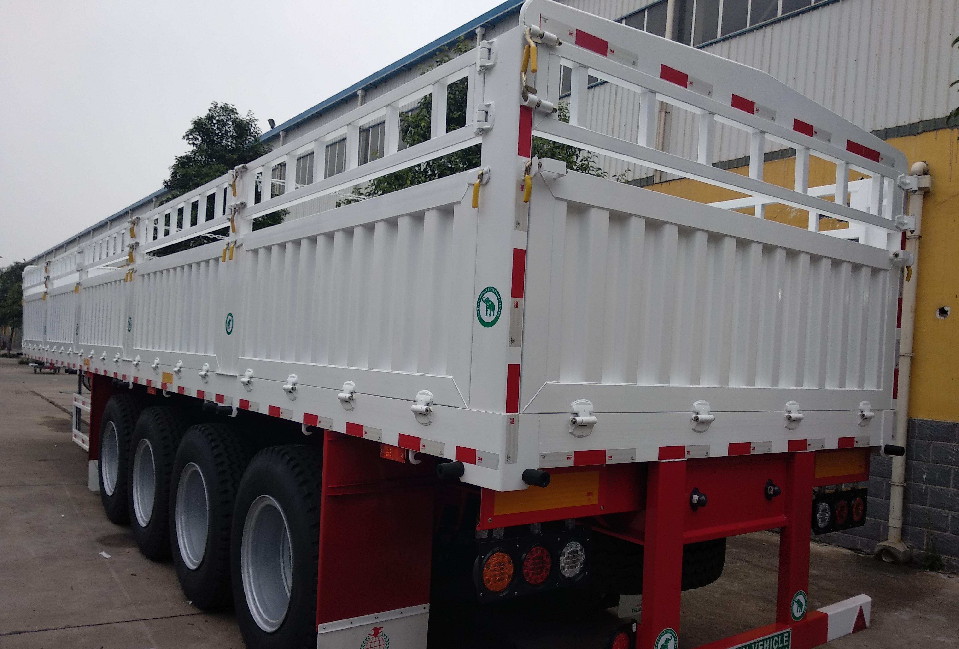 12.6M 4-Axle Stake Semi Trailer