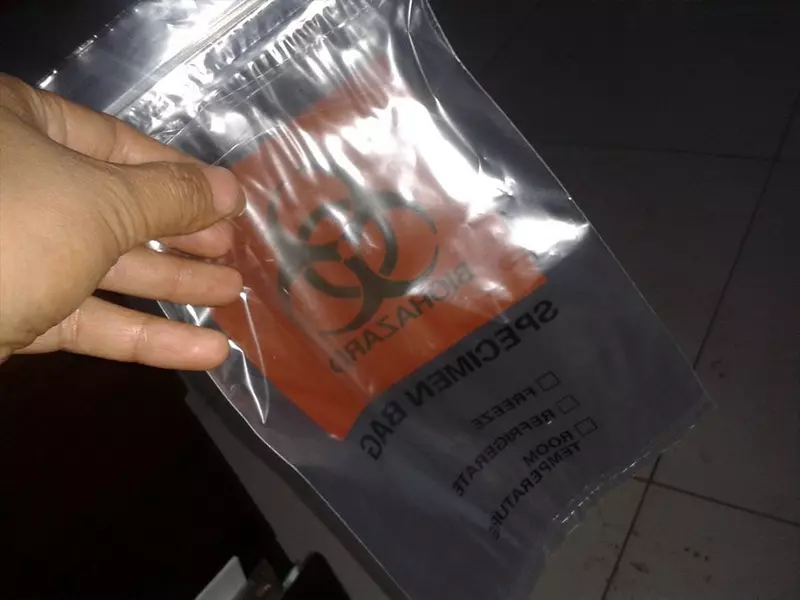 Back of the 3-layer specimen bag