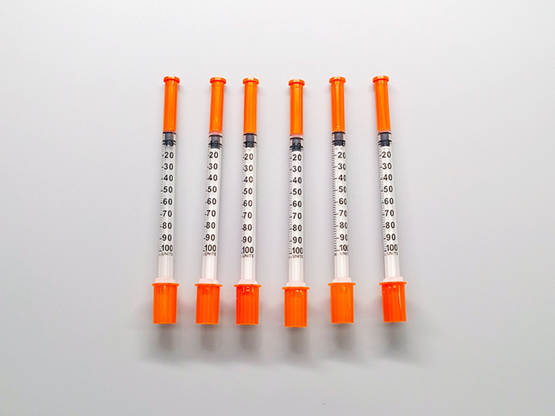 Disposable sterile insulin syringe