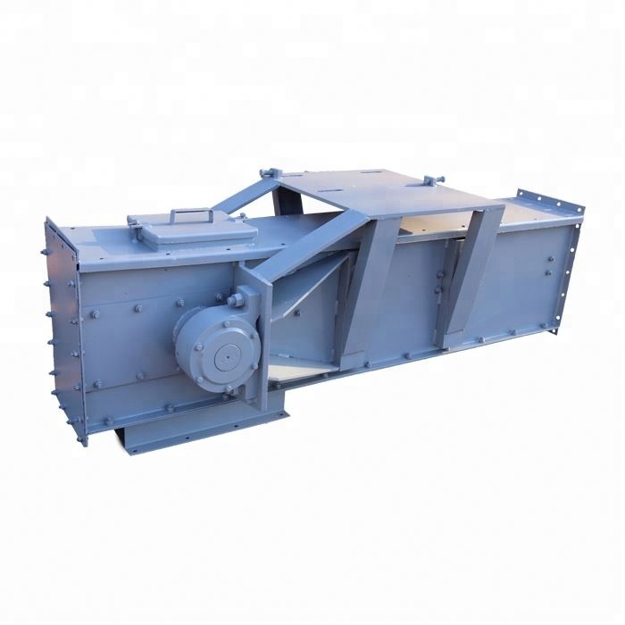Large capacity drag conveyor