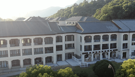 视频标题 视频标题