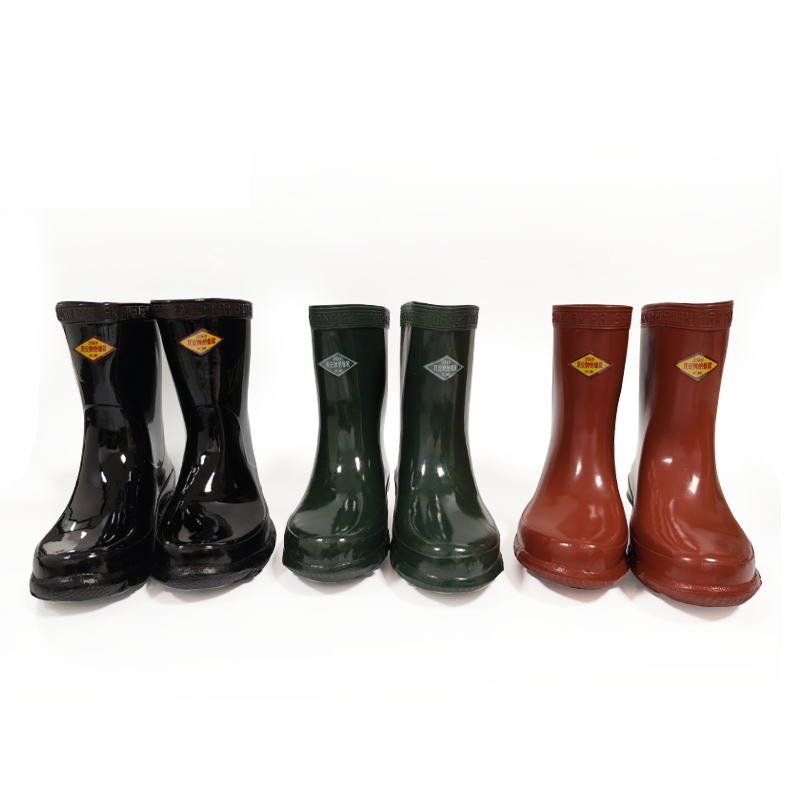 Insulating Boots