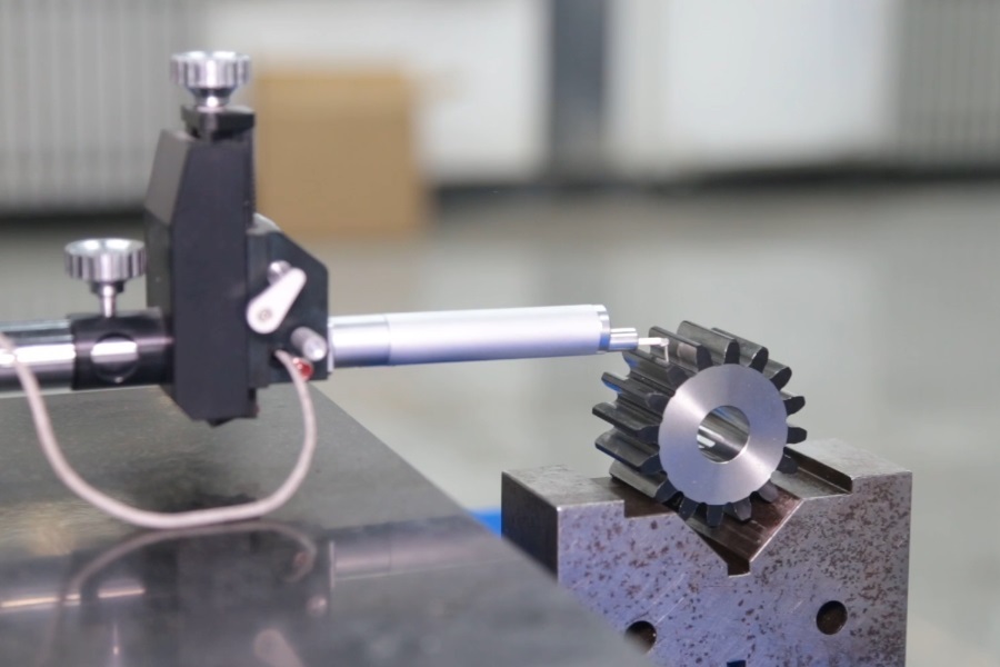 TIME3231 Surface Roughness Tester.mp4