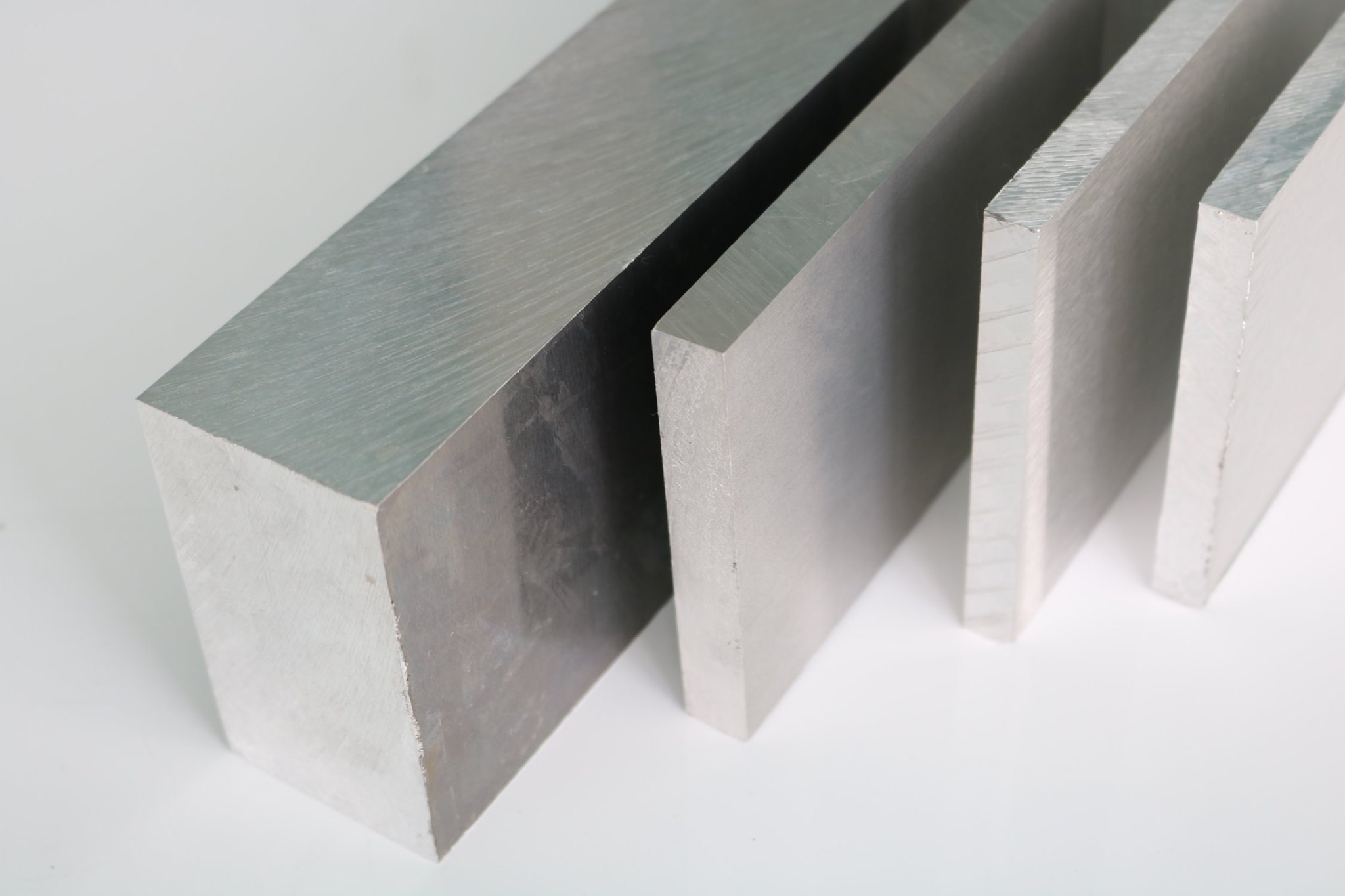 A Full Analysis of Different Aluminium Types and Their Functional Applications A Full Analysis of Different Aluminium Types and Their Functional Applications