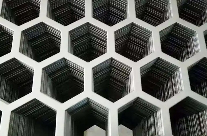 Powder Coated Aluminium Perforated Metal Sheet Mesh Screen Supplier