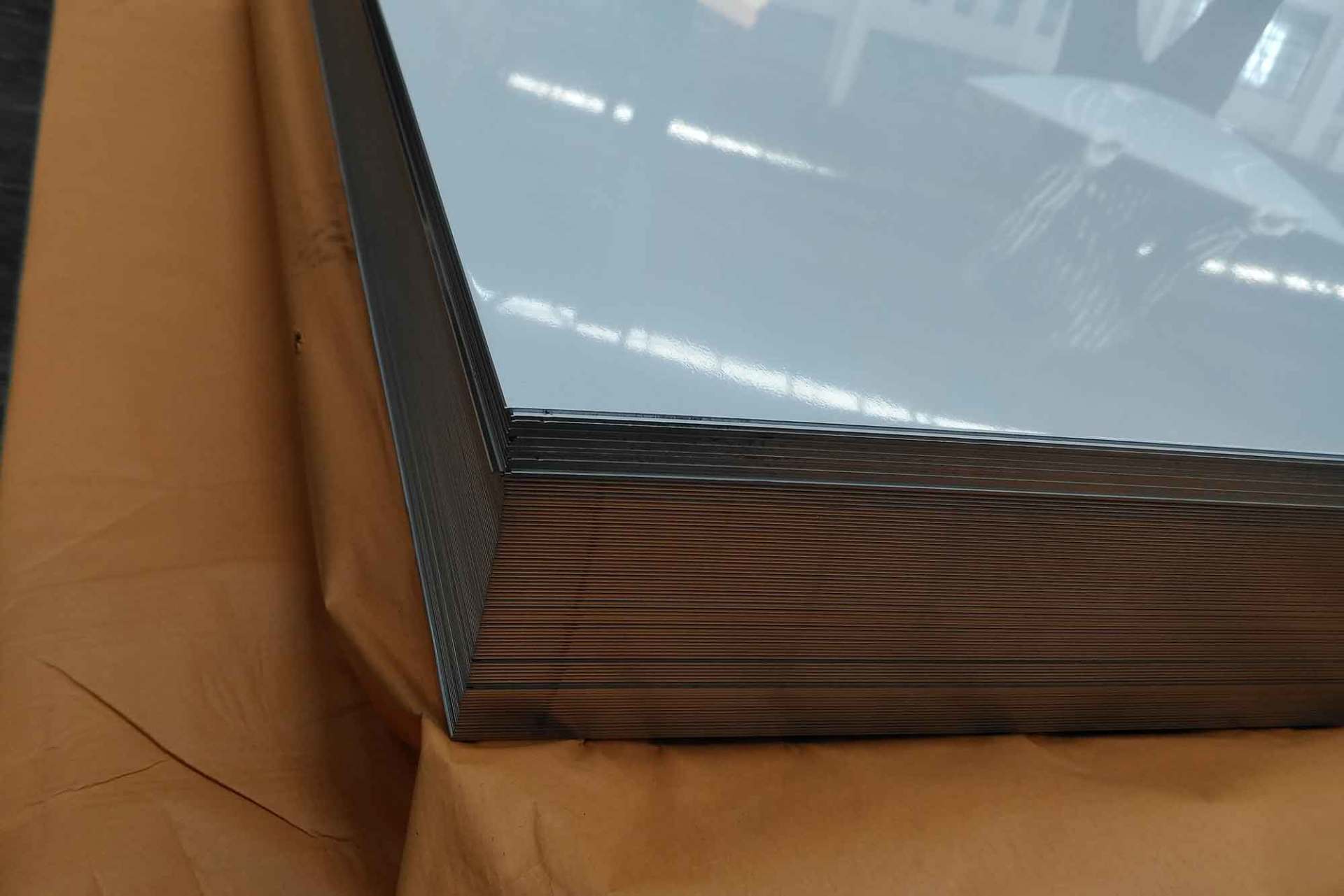 Plaque en acier inoxydable 2400 x 1200 Vente en gros auprès d'un fournisseur chinois