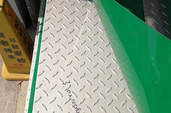 SS checkered sheet 201 304 316L