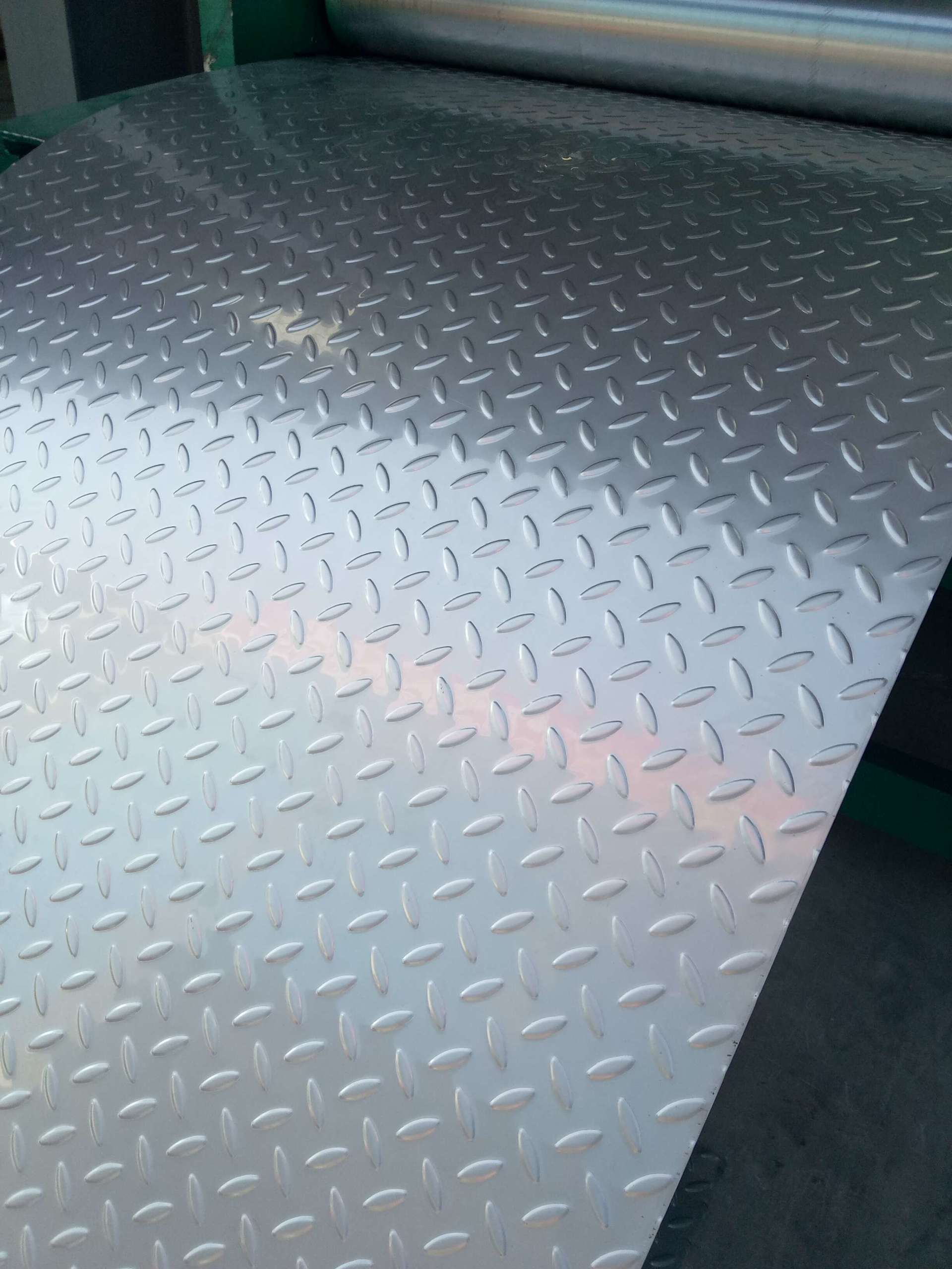 stainless steel checker plate suppliers