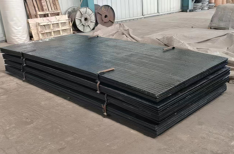 Hardfacing Wear-Resistant Plate