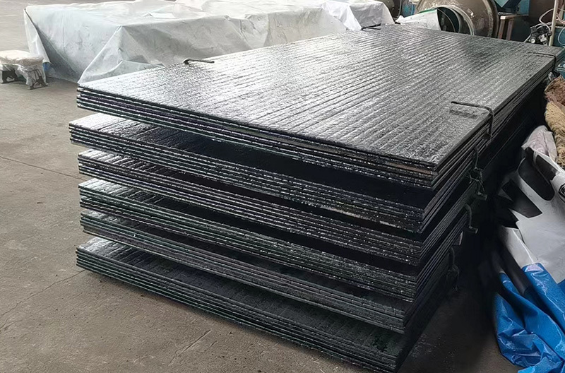 Composite Wear Plate High Chromium Carbide Cladded Wear Steel Plate