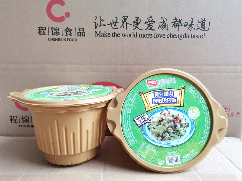 青豆臘肉自熱煲仔飯