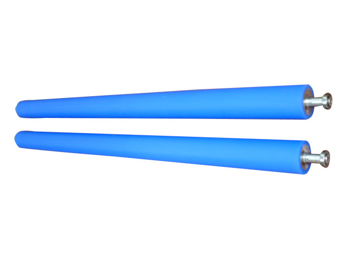 Dust roller