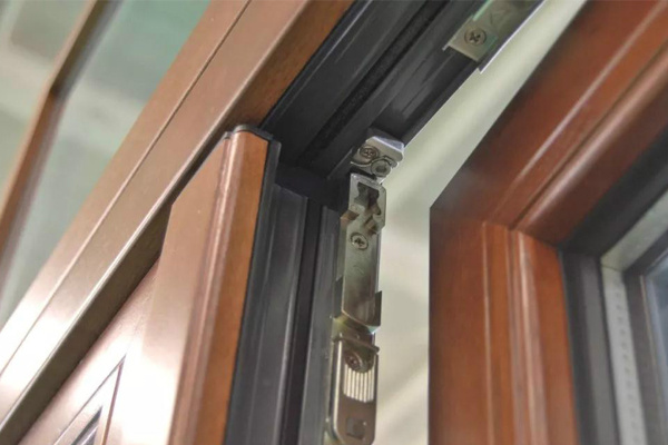 Wooden doors and windows: the perfect combination of natural beauty and practical performance