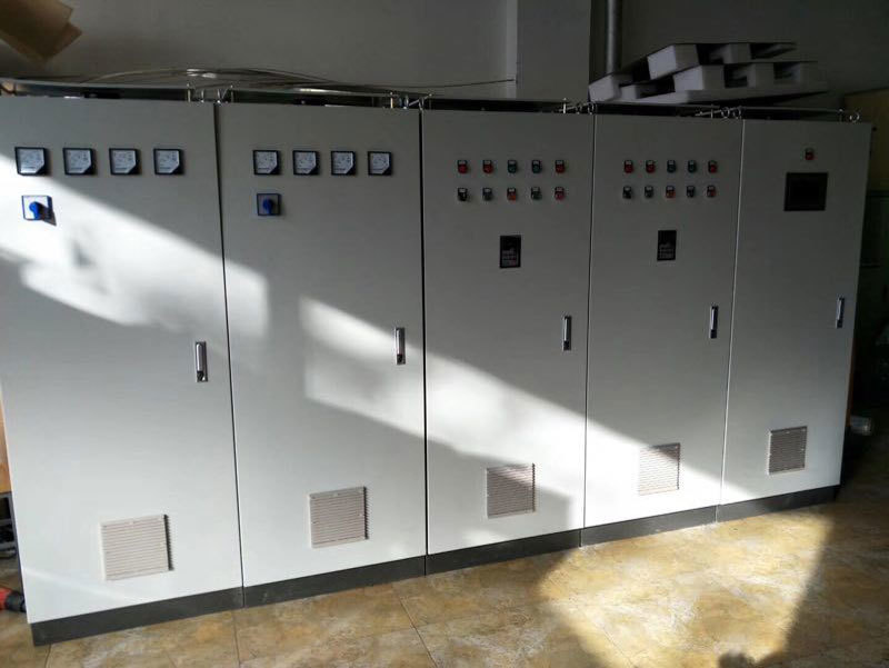 換熱站低壓電氣柜-5