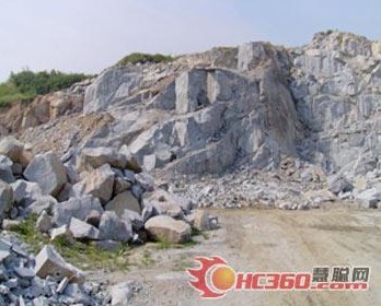 入巖試驗(yàn)場(chǎng)地地理環(huán)境