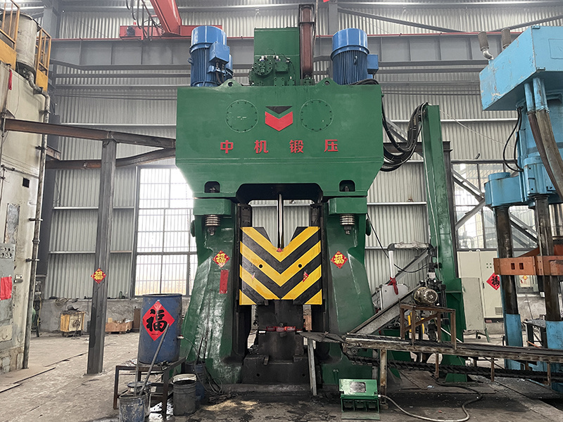 8t CNC fully hydraulic die forging hammer working in Shangdong