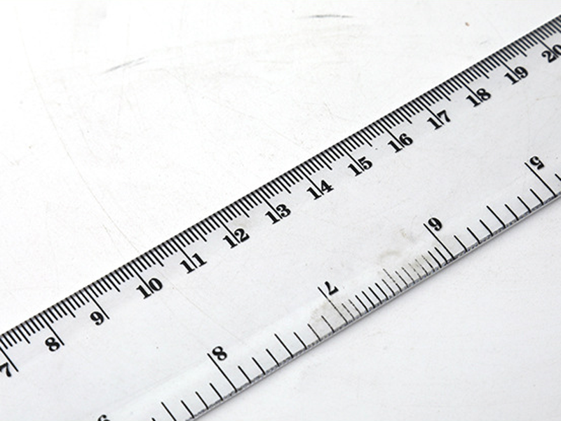5 Practical Uses of Plastic Rulers You Need to Know
