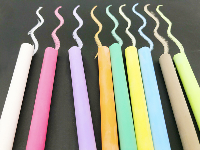 Colored chalk