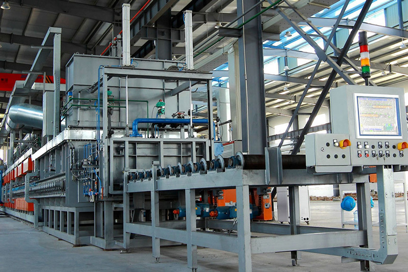 Roll-bottom annealing furnace